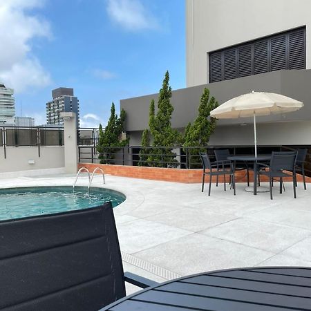 Flat No Hotel Cosmopolitan Com Estacionamento Gratis E Piscina سانتوس المظهر الخارجي الصورة
